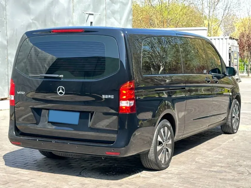 2021 Mercedes-Benz Vito 2.0T 211HP L4 9AT,autocango,china used car exporter,china ev exporter,chinese used car exporter,chinese used ev exporter