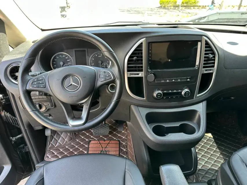 2021 Mercedes-Benz Vito 2.0T 211HP L4 9AT,autocango,china used car exporter,china ev exporter,chinese used car exporter,chinese used ev exporter