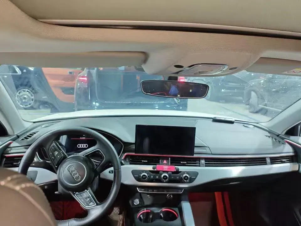 2020 Audi A4L 2.0T 190HP L4 7DCT,autocango,china used car exporter,china ev exporter,chinese used car exporter,chinese used ev exporter