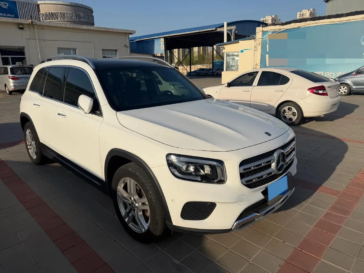 2020 Mercedes-Benz GLB Class 1.3T 163HP L4 7DCT,autocango,china used car exporter,china ev exporter,chinese used car exporter,chinese used ev exporter