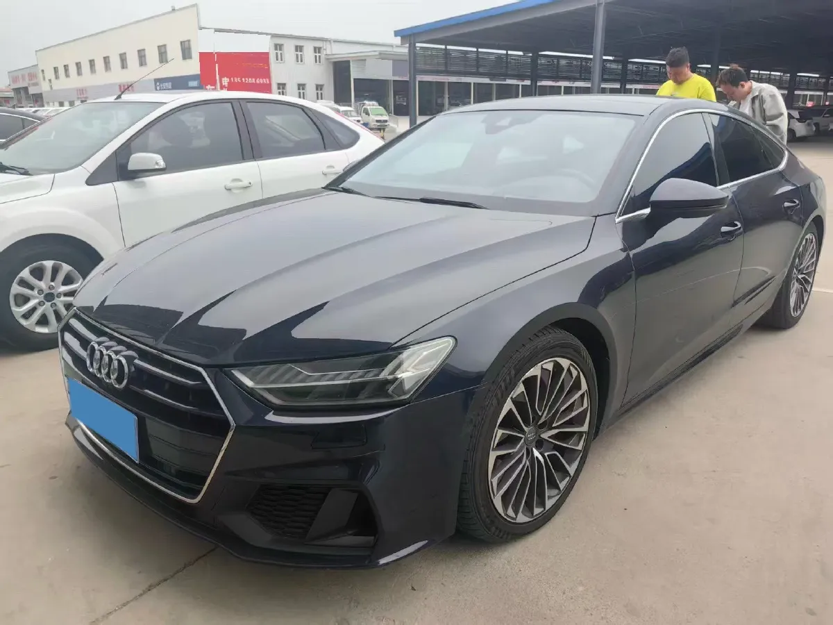 2021 Audi A7 2.0T 245HP L4 7DCT,autocango,china used car exporter,china ev exporter,chinese used car exporter,chinese used ev exporter