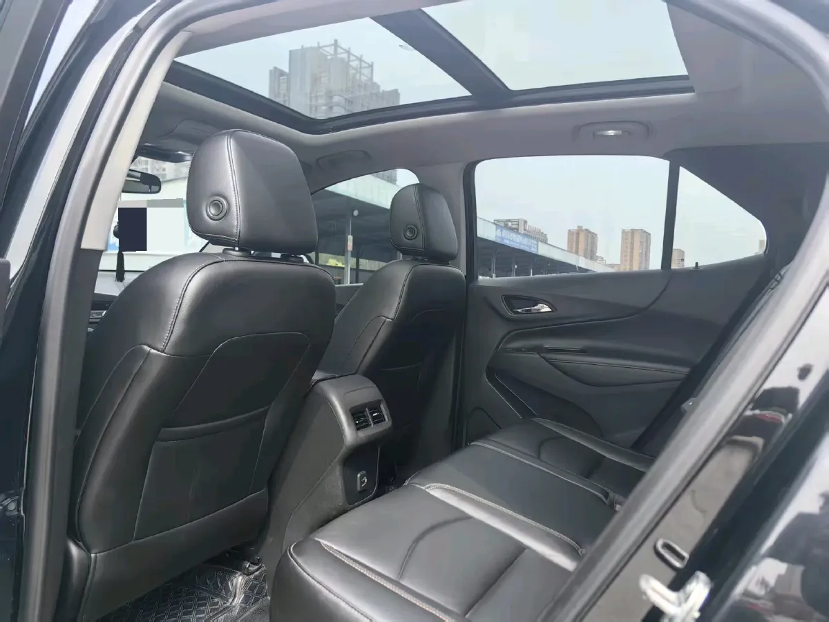 2019 Chevrolet Equinox 1.5T 180HP L4 6AT,autocango,china used car exporter,china ev exporter,chinese used car exporter,chinese used ev exporter