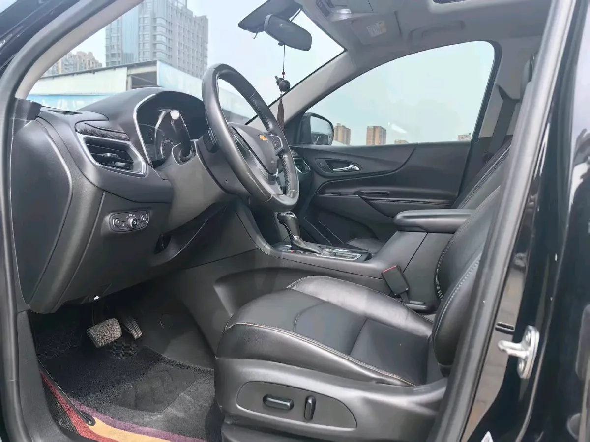 2019 Chevrolet Equinox 1.5T 180HP L4 6AT,autocango,china used car exporter,china ev exporter,chinese used car exporter,chinese used ev exporter