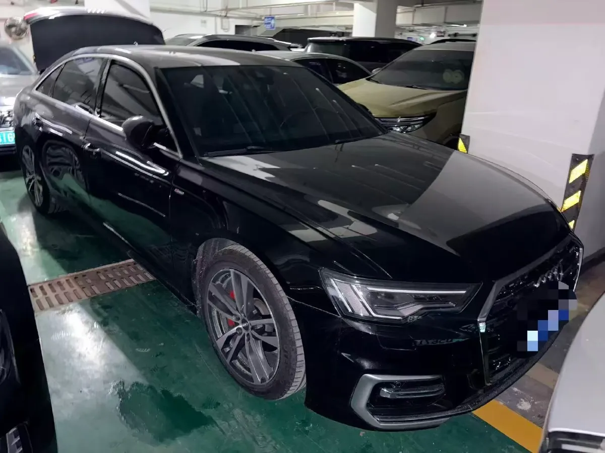 2019 Audi A6L 2.0T 190HP L4 7DCT,autocango,china used car exporter,china ev exporter,chinese used car exporter,chinese used ev exporter