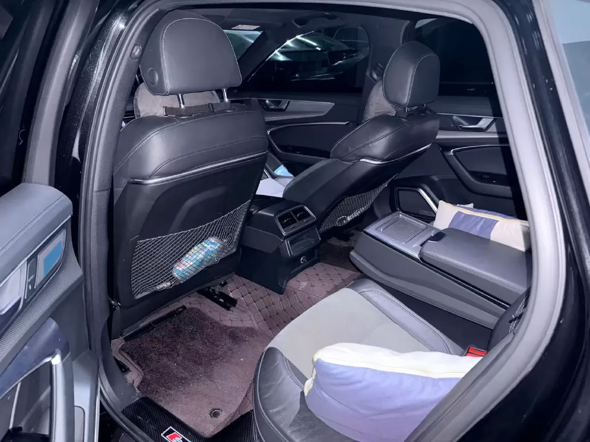 2019 Audi A6L 2.0T 190HP L4 7DCT,autocango,china used car exporter,china ev exporter,chinese used car exporter,chinese used ev exporter