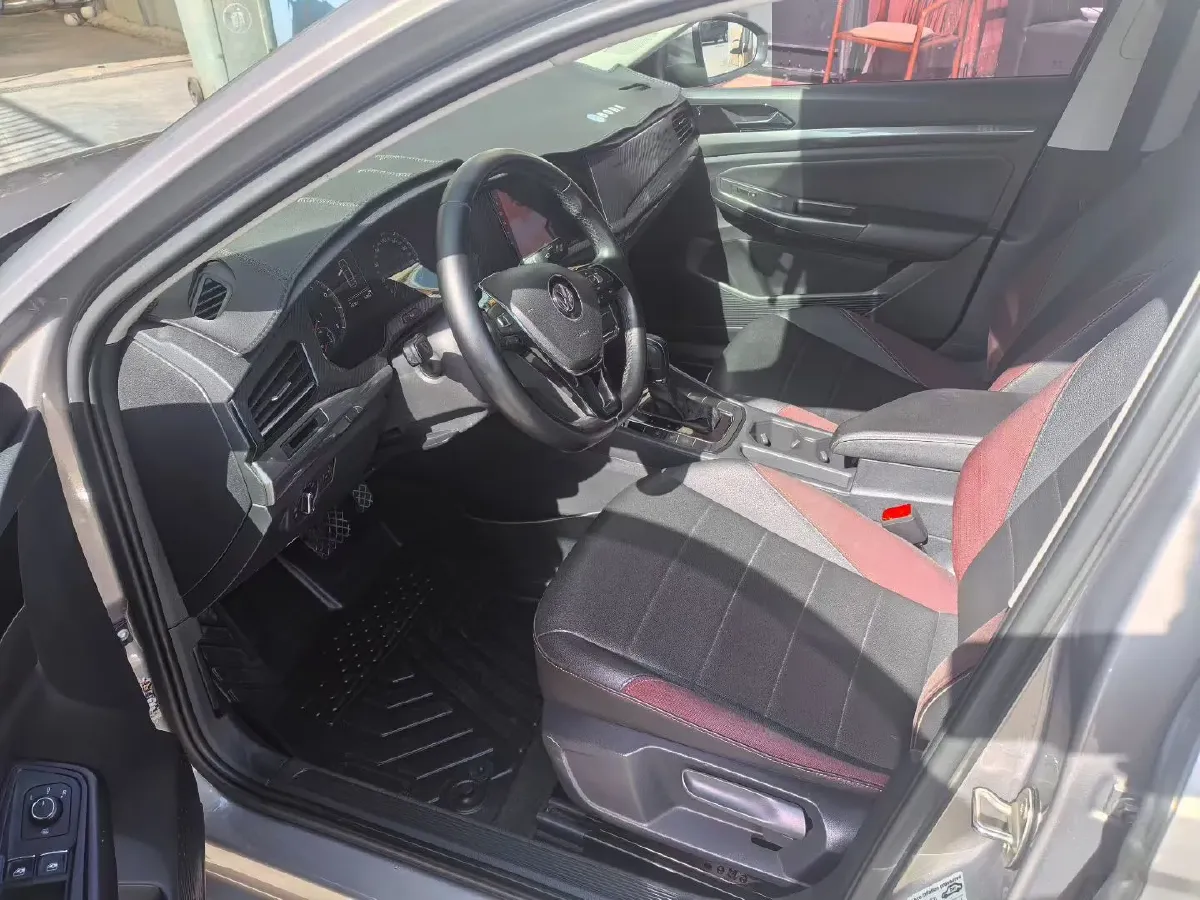 2020 Volkswagen Bora 1.5L 113HP L4 6AT,autocango,china used car exporter,china ev exporter,chinese used car exporter,chinese used ev exporter