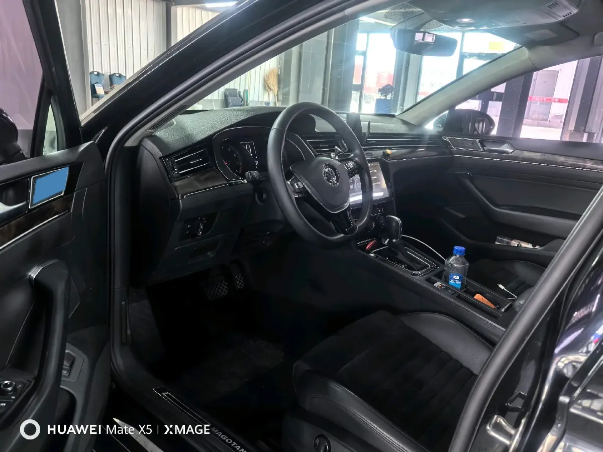 2018 Volkswagen Magotan 1.8T 180HP L4 7DCT,autocango,china used car exporter,china ev exporter,chinese used car exporter,chinese used ev exporter