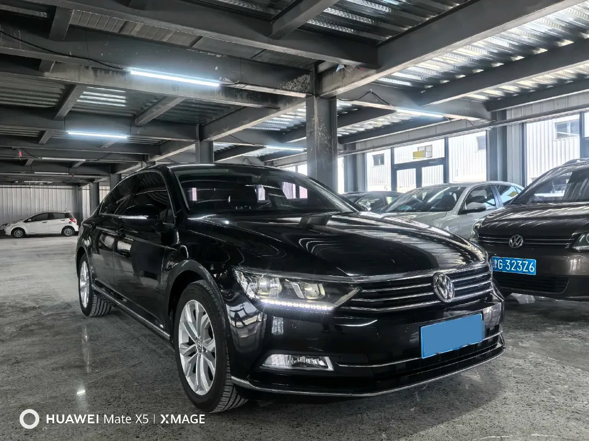 2018 Volkswagen Magotan 1.8T 180HP L4 7DCT,autocango,china used car exporter,china ev exporter,chinese used car exporter,chinese used ev exporter
