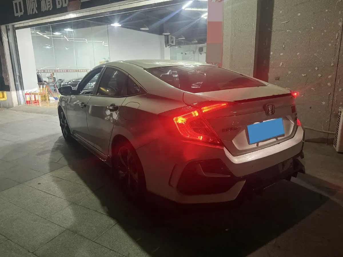 2019 Honda Civic 1.5T 177HP L4 CVT,autocango,china used car exporter,china ev exporter,chinese used car exporter,chinese used ev exporter