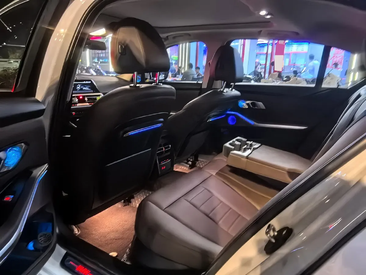 2020 BMW 3 Series 2.0T 184HP L4 8AT,autocango,china used car exporter,china ev exporter,chinese used car exporter,chinese used ev exporter