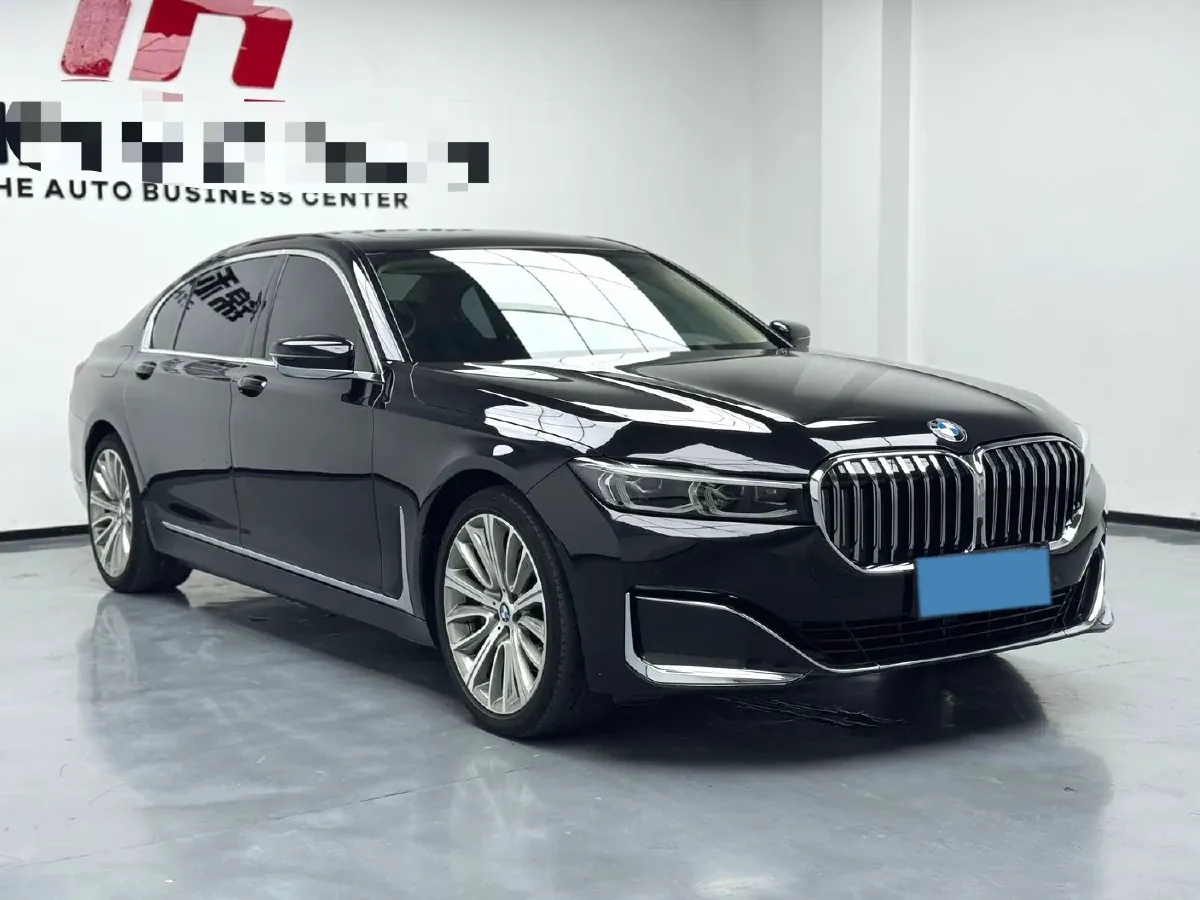 2021 BMW 7 Series 3.0T 340HP L6 8AT,autocango,china used car exporter,china ev exporter,chinese used car exporter,chinese used ev exporter