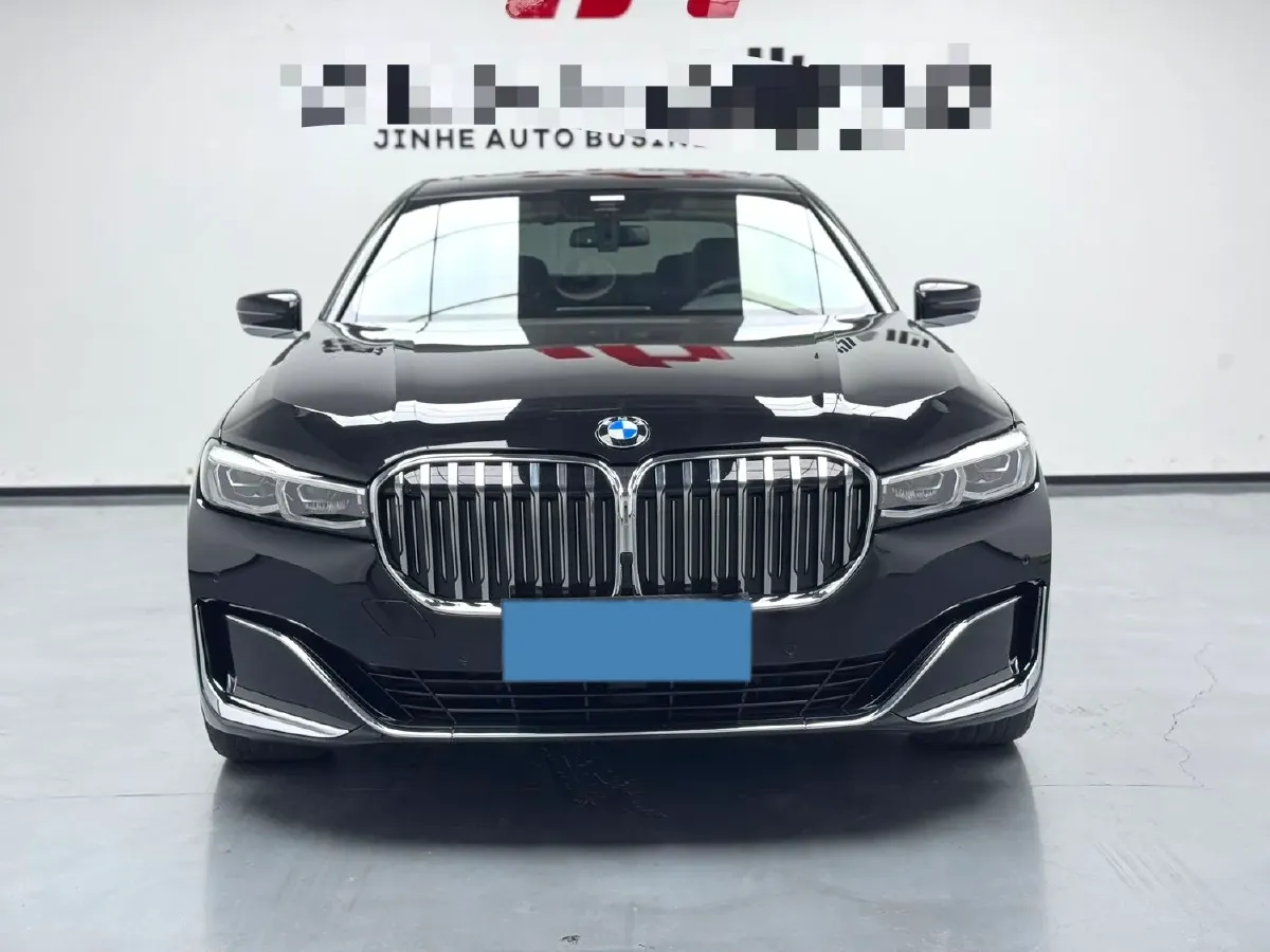 2021 BMW 7 Series 3.0T 340HP L6 8AT,autocango,china used car exporter,china ev exporter,chinese used car exporter,chinese used ev exporter