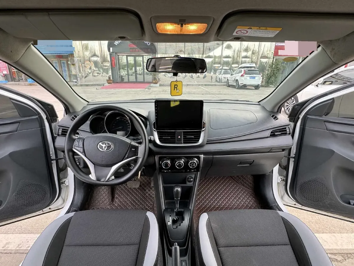 2022 Toyota Yaris L 1.5L 112HP L4 CVT,autocango,china used car exporter,china ev exporter,chinese used car exporter,chinese used ev exporter