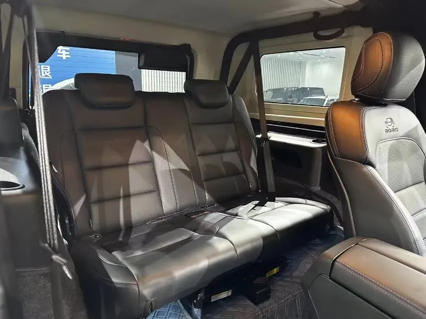 2020 Beijing BJ40 2.0T 224HP L4 8AT,autocango,china used car exporter,china ev exporter,chinese used car exporter,chinese used ev exporter