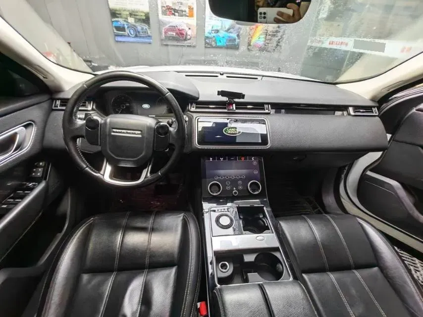 2018 Land Rover Range Rover Velar 2.0T 300HP L4 8AT,autocango,china used car exporter,china ev exporter,chinese used car exporter,chinese used ev exporter