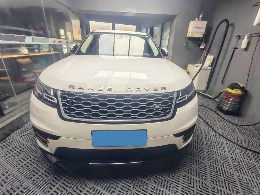 2018 Land Rover Range Rover Velar 2.0T 300HP L4 8AT,autocango,china used car exporter,china ev exporter,chinese used car exporter,chinese used ev exporter