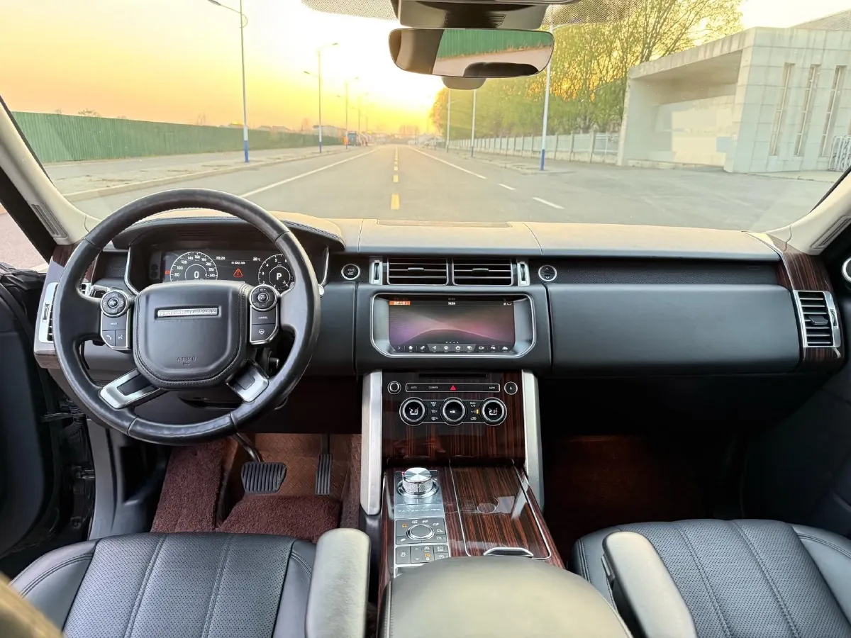 2017 Land Rover Range Rover 3.0T 381HP V6 8AT,autocango,china used car exporter,china ev exporter,chinese used car exporter,chinese used ev exporter