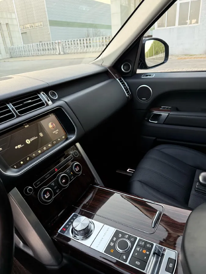 2017 Land Rover Range Rover 3.0T 381HP V6 8AT,autocango,china used car exporter,china ev exporter,chinese used car exporter,chinese used ev exporter