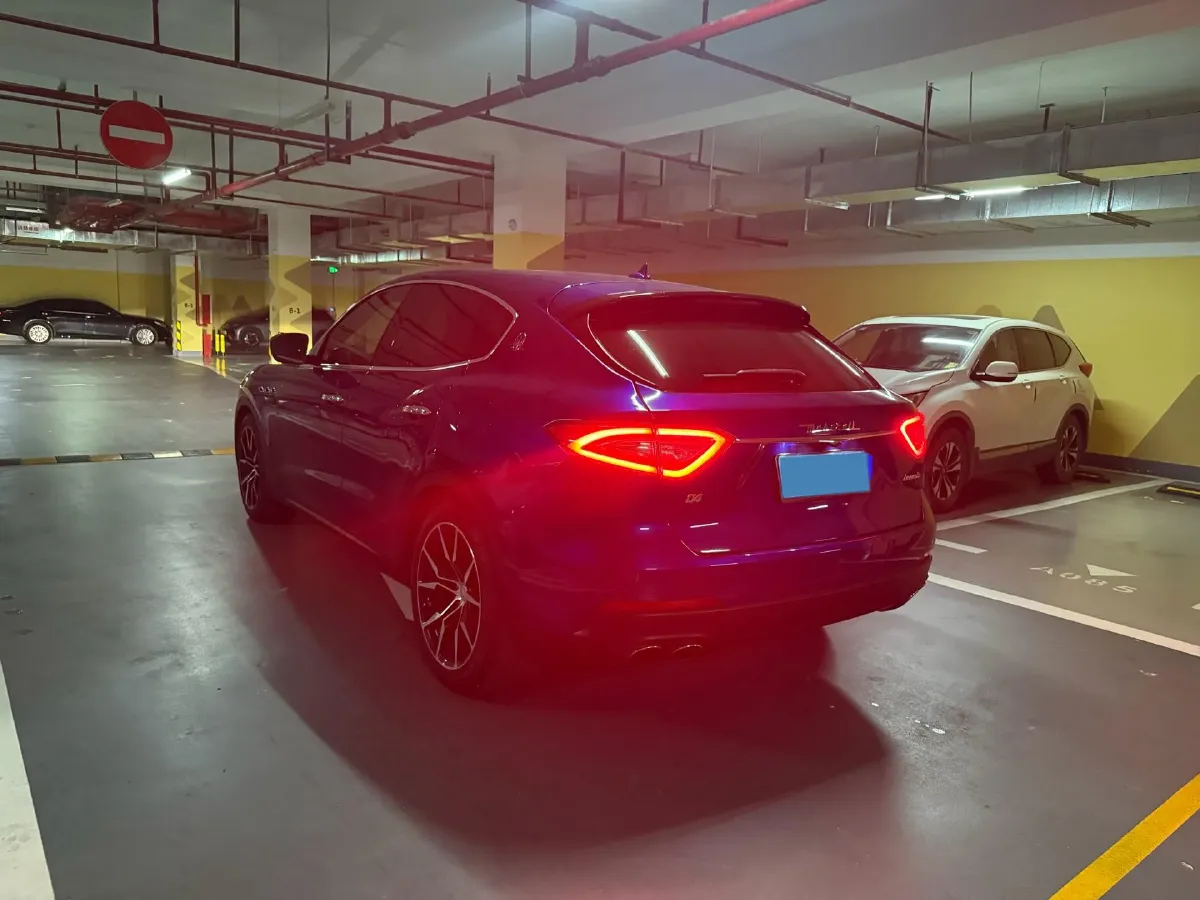 2018 Jaguar XJ 3.0T 340HP V6 8AT,autocango,china used car exporter,china ev exporter,chinese used car exporter,chinese used ev exporter