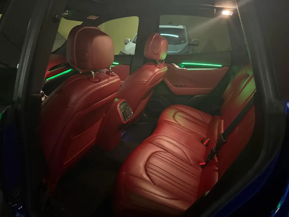 2018 Jaguar XJ 3.0T 340HP V6 8AT,autocango,china used car exporter,china ev exporter,chinese used car exporter,chinese used ev exporter