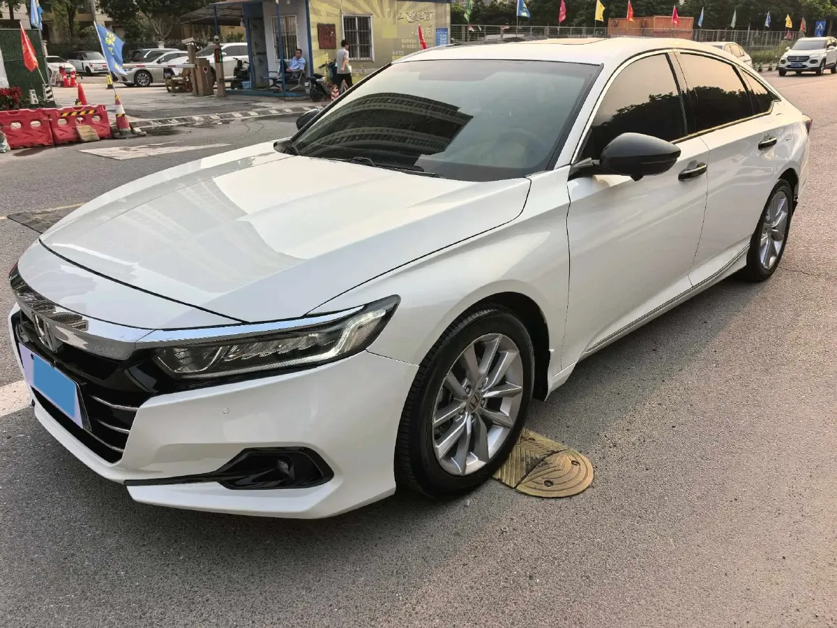 2022 Honda Accord 1.5T 194HP L4 CVT,autocango,china used car exporter,china ev exporter,chinese used car exporter,chinese used ev exporter