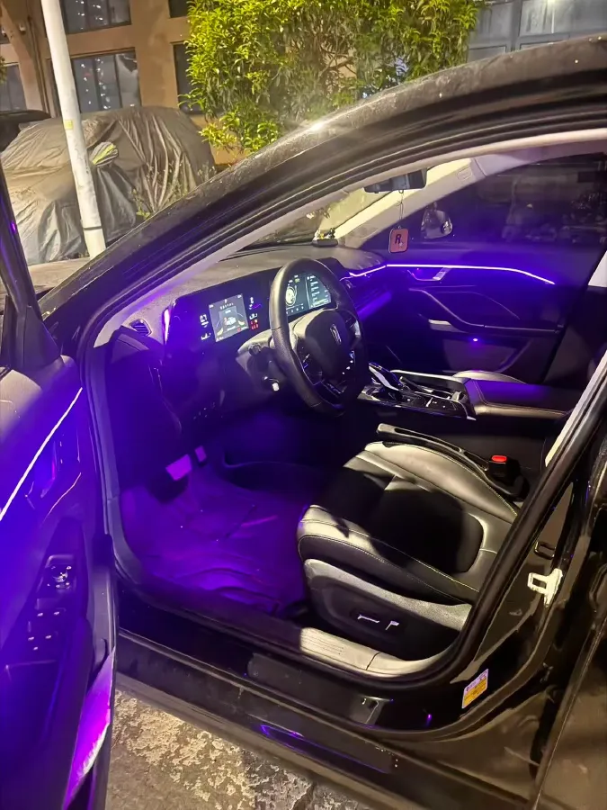 2021 Bestune B70 1.5T 169HP L4 7DCT,autocango,china used car exporter,china ev exporter,chinese used car exporter,chinese used ev exporter