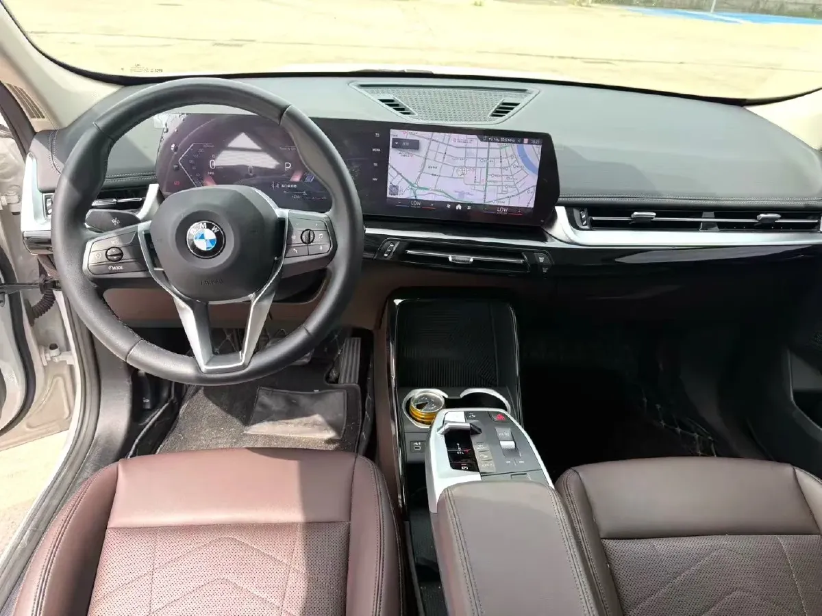 2023 BMW X1 1.5T 156HP L3 7DCT,autocango,china used car exporter,china ev exporter,chinese used car exporter,chinese used ev exporter