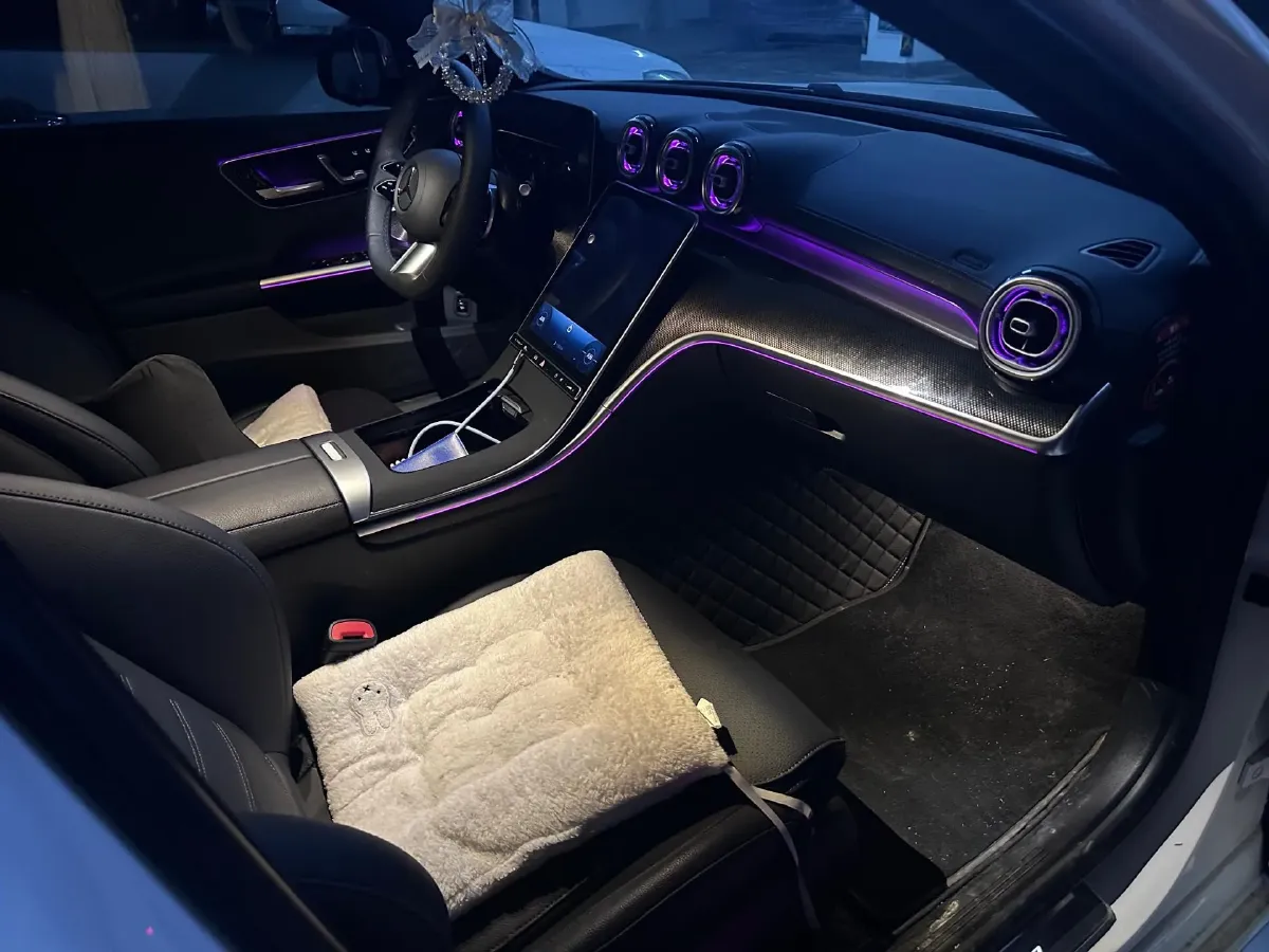 2026 Mercedes-Benz C Class 2.0T 204HP L4 9AT,autocango,china used car exporter,china ev exporter,chinese used car exporter,chinese used ev exporter