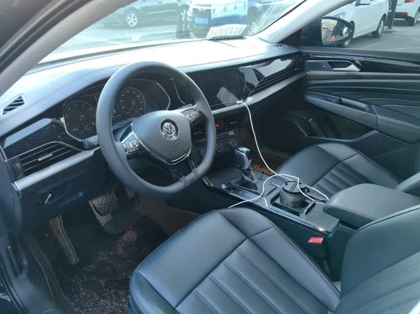 2020 Volkswagen Passat 1.4T 150HP L4 7DCT,autocango,china used car exporter,china ev exporter,chinese used car exporter,chinese used ev exporter