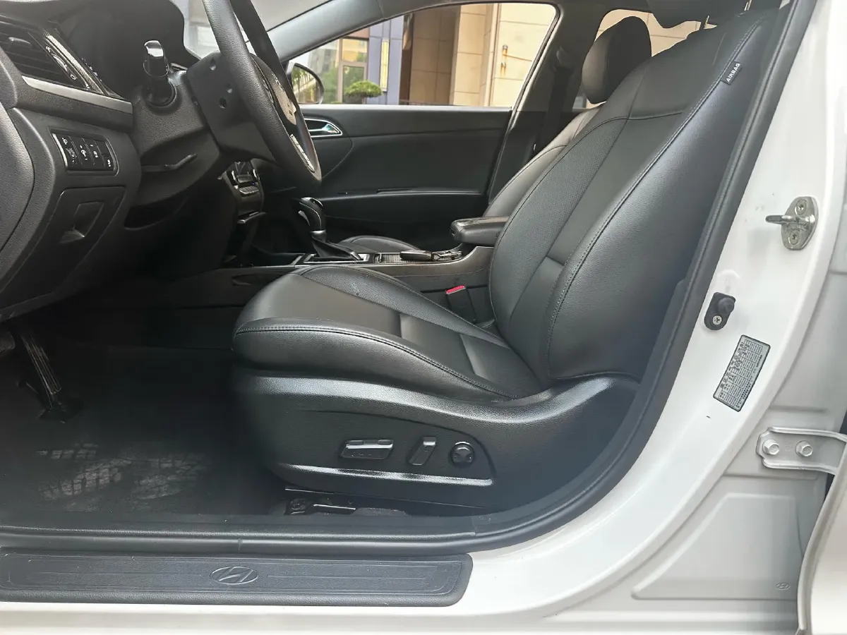 2019 Hyundai Mistra 1.8L 143HP L4 6AT,autocango,china used car exporter,china ev exporter,chinese used car exporter,chinese used ev exporter