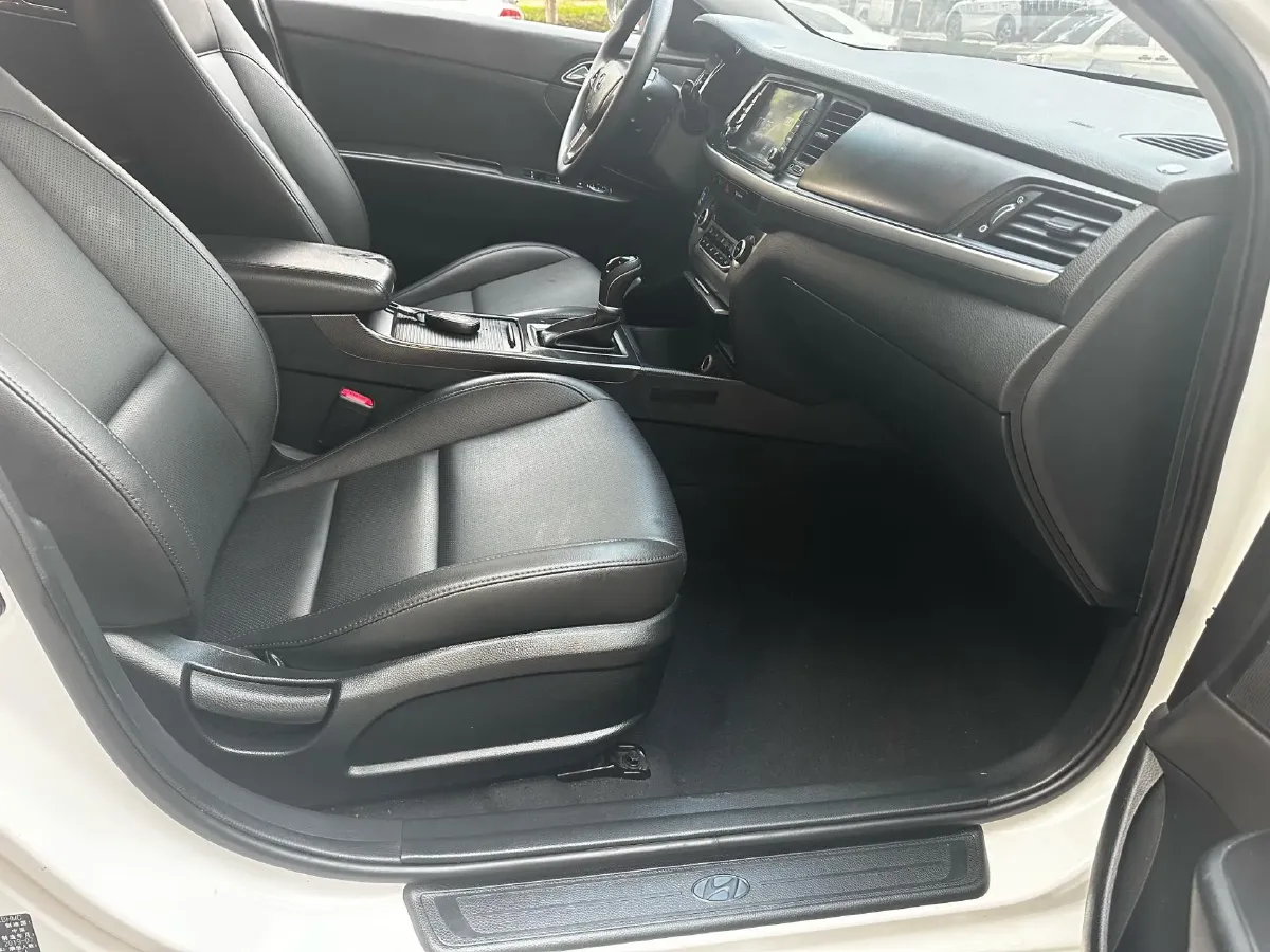 2019 Hyundai Mistra 1.8L 143HP L4 6AT,autocango,china used car exporter,china ev exporter,chinese used car exporter,chinese used ev exporter