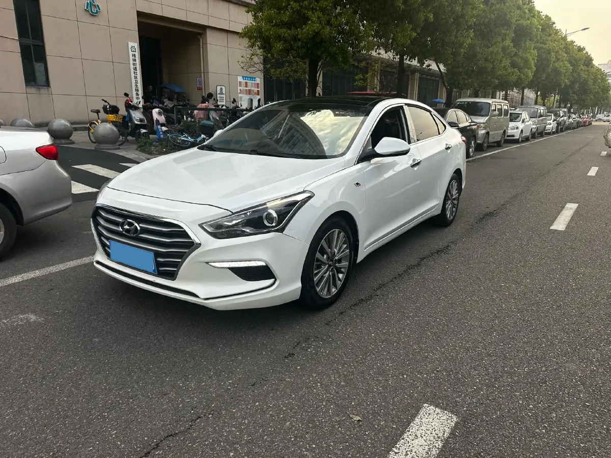 2019 Hyundai Mistra 1.8L 143HP L4 6AT,autocango,china used car exporter,china ev exporter,chinese used car exporter,chinese used ev exporter