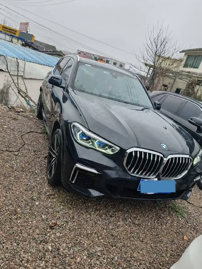 2022 BMW X5 3.0T 333HP L6 8AT,autocango,china used car exporter,china ev exporter,chinese used car exporter,chinese used ev exporter