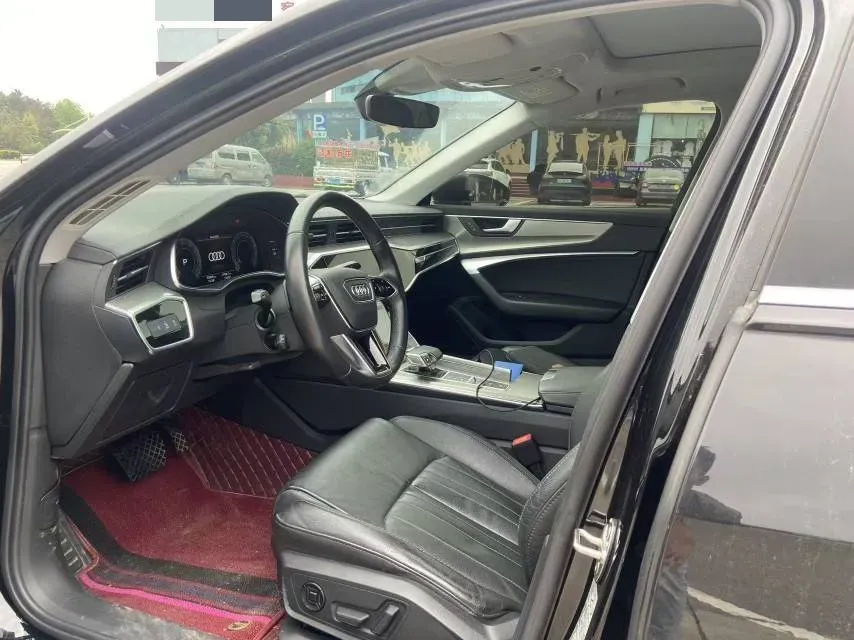 2021 Audi A6L 2.0T 190HP L4 7DCT,autocango,china used car exporter,china ev exporter,chinese used car exporter,chinese used ev exporter