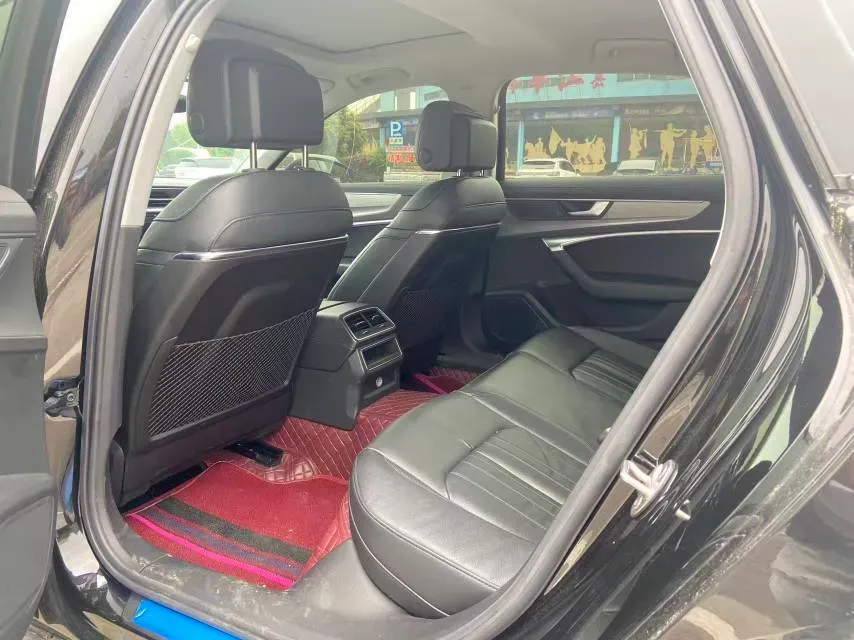 2021 Audi A6L 2.0T 190HP L4 7DCT,autocango,china used car exporter,china ev exporter,chinese used car exporter,chinese used ev exporter