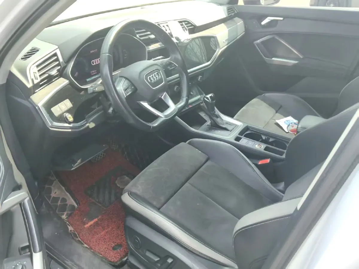 2021 Audi Q3 1.4T 150HP L4 7DCT,autocango,china used car exporter,china ev exporter,chinese used car exporter,chinese used ev exporter
