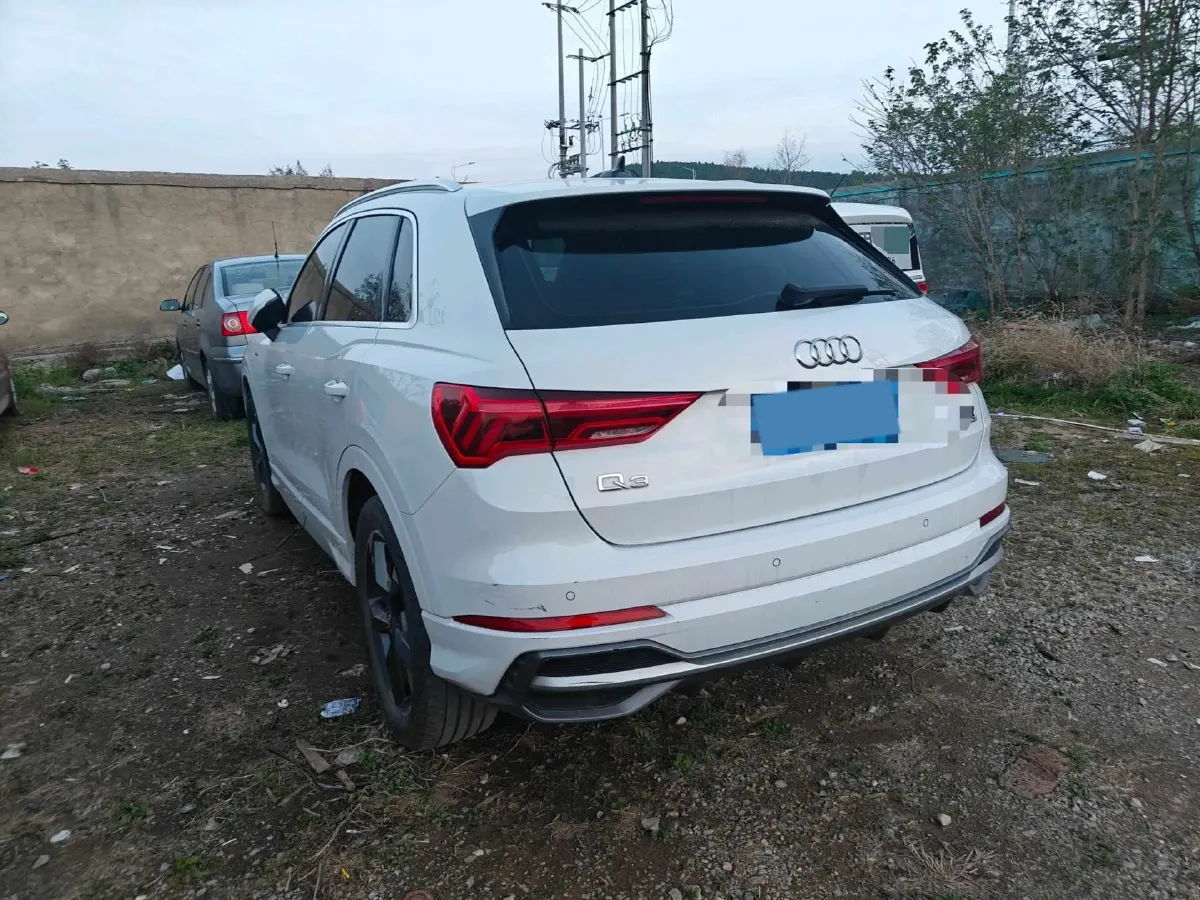 2021 Audi Q3 1.4T 150HP L4 7DCT,autocango,china used car exporter,china ev exporter,chinese used car exporter,chinese used ev exporter
