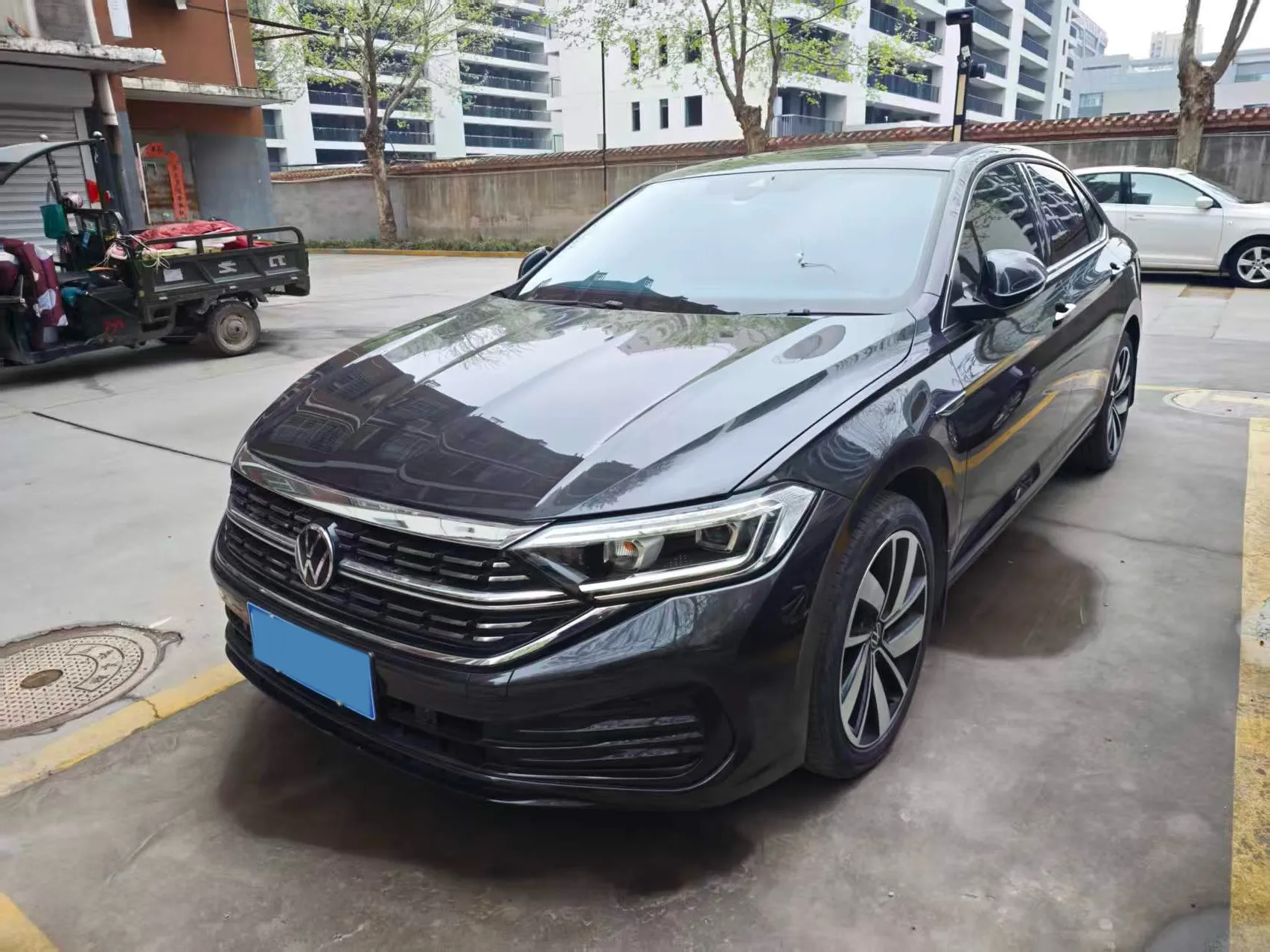 2024 Volkswagen Sagitar 1.5T 160HP L4 7DCT