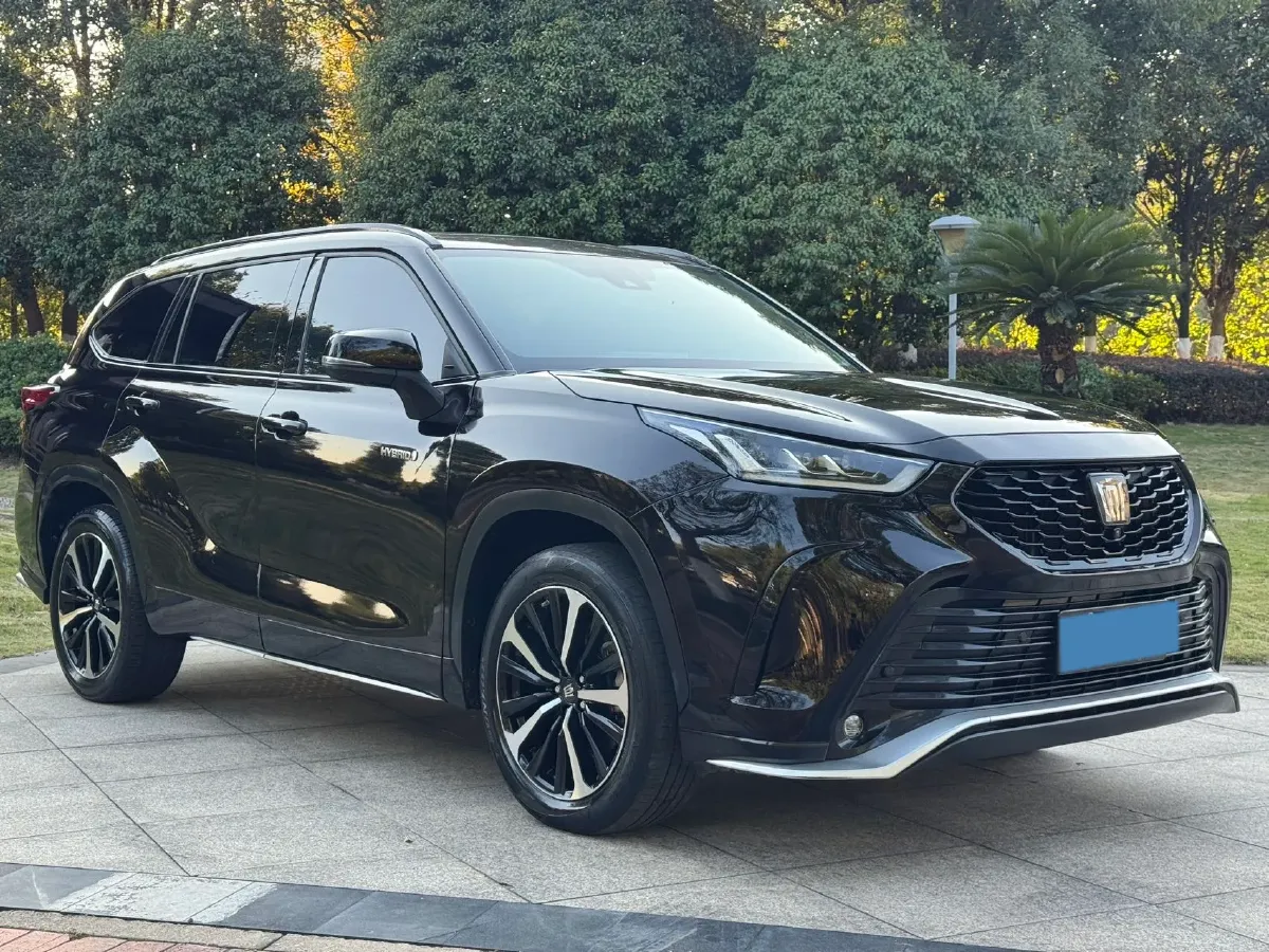 2021 Toyota Crown Kluger 2.5L 192HP L4 E-CVT Hybrid,autocango,china used car exporter,china ev exporter,chinese used car exporter,chinese used ev exporter