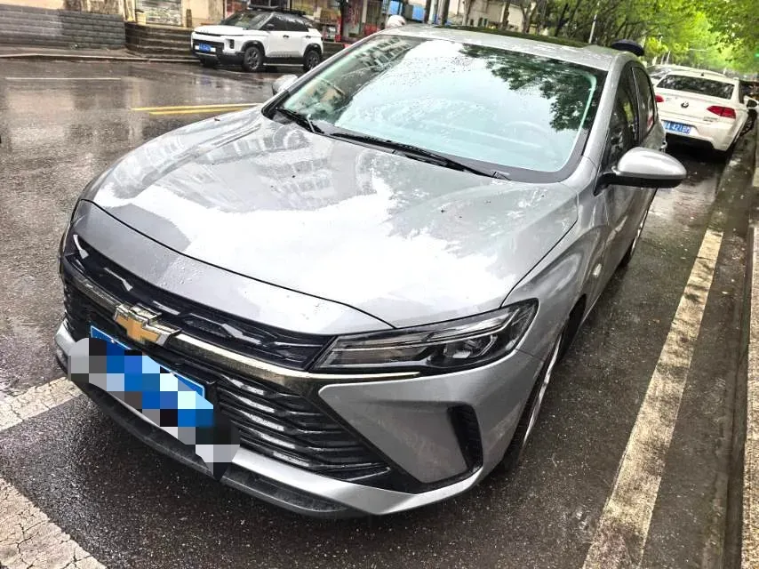 2023 Chevrolet Monza 1.5L 113HP L4 6DCT,autocango,china used car exporter,china ev exporter,chinese used car exporter,chinese used ev exporter