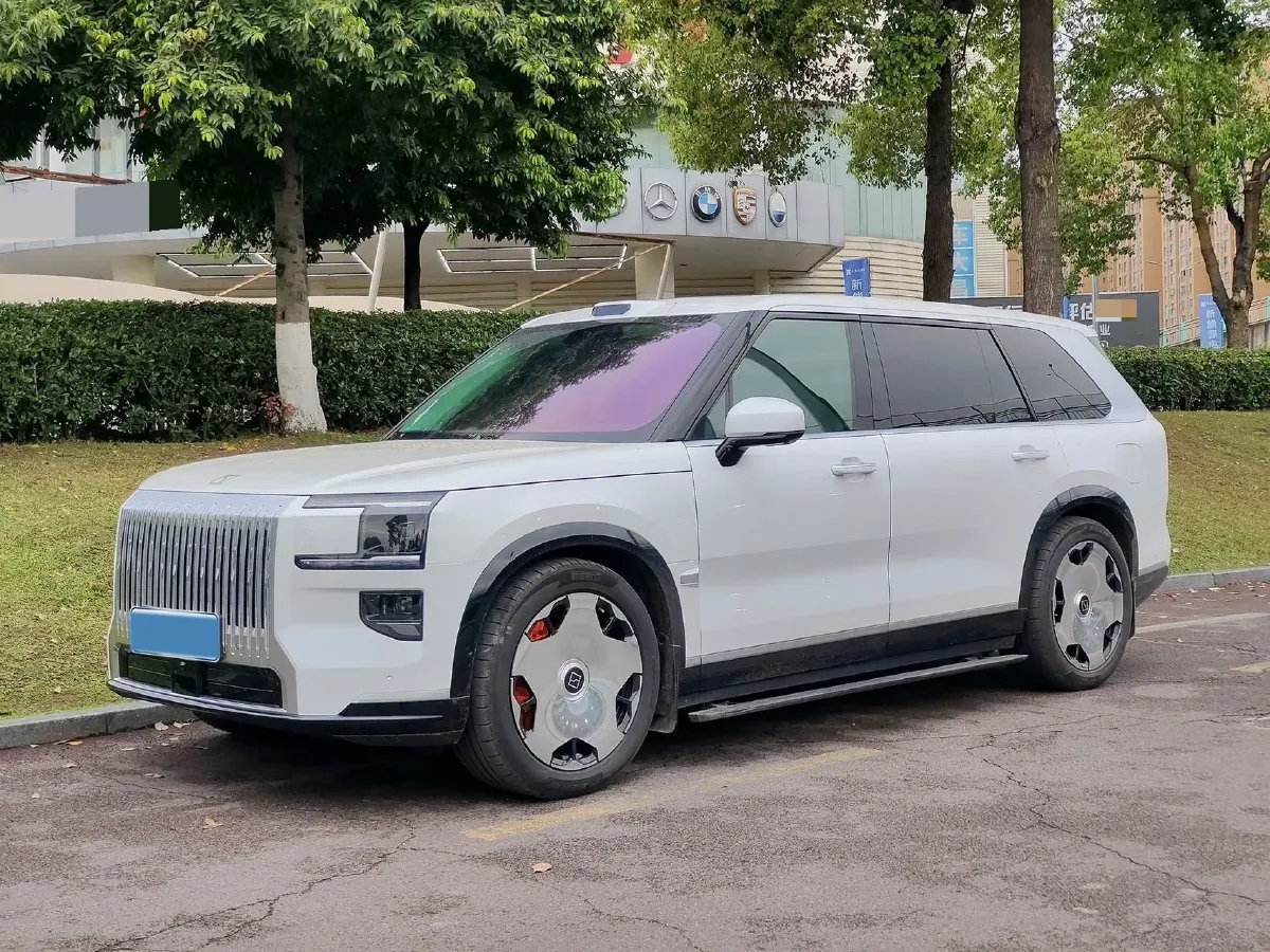 2025 Zeekr 9X 2.0T 279HP L4 1DHT PHEV,autocango,china used car exporter,china ev exporter,chinese used car exporter,chinese used ev exporter