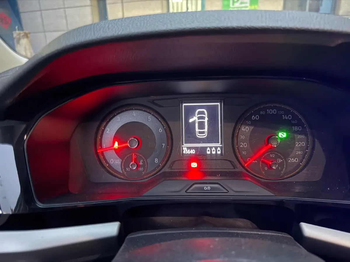 2019 Volkswagen Lavida 1.5L 113HP L4 6AT,autocango,china used car exporter,china ev exporter,chinese used car exporter,chinese used ev exporter