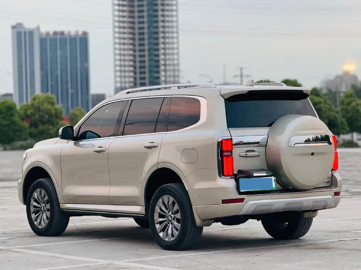 2023 Tank 500 2.0T 252HP L4 9AT PHEV 37.1KWH,autocango,china used car exporter,china ev exporter,chinese used car exporter,chinese used ev exporter