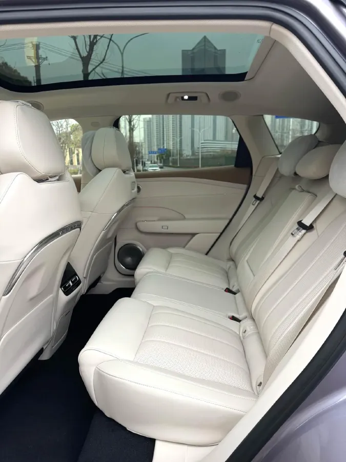 2025 Voyah FREE REEV 129HP REEV,autocango,china used car exporter,china ev exporter,chinese used car exporter,chinese used ev exporter