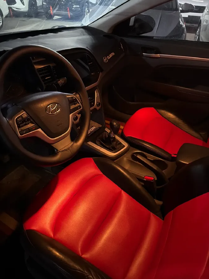 2016 Hyundai Elantra 1.6L 128HP L4 6MT,autocango,china used car exporter,china ev exporter,chinese used car exporter,chinese used ev exporter