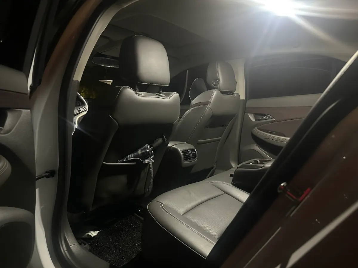 2018 Chevrolet Malibu 1.5T 170HP L4 6AT,autocango,china used car exporter,china ev exporter,chinese used car exporter,chinese used ev exporter