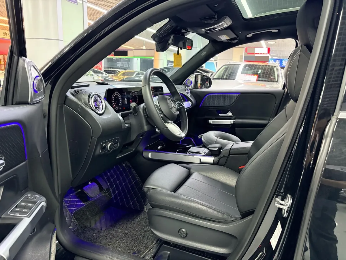 2024 Mercedes-Benz GLB Class 2.0T 190HP L4 8DCT,autocango,china used car exporter,china ev exporter,chinese used car exporter,chinese used ev exporter