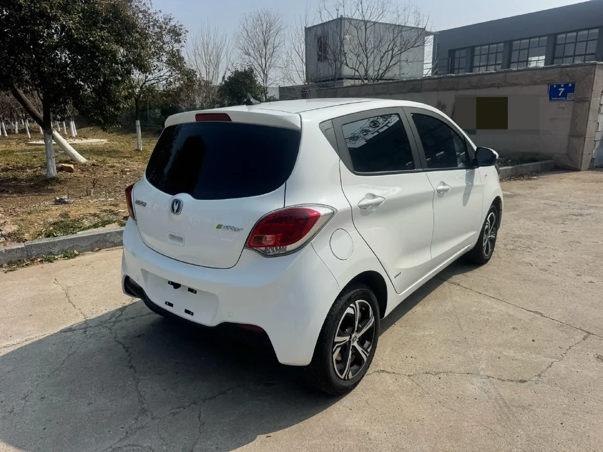 2022 ChangAn BenBen E-Star BEV 31.95KWH,autocango,china used car exporter,china ev exporter,chinese used car exporter,chinese used ev exporter