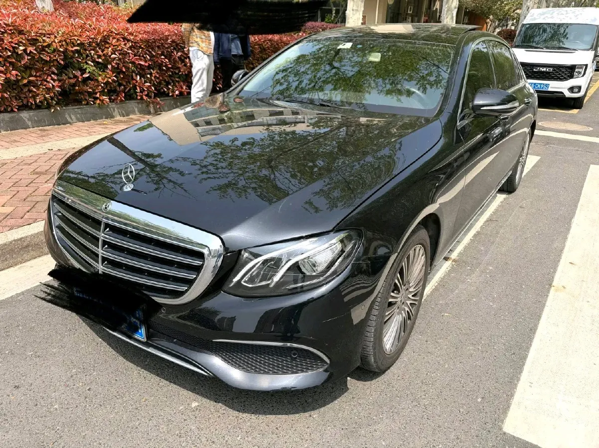 2020 Mercedes-Benz E Class 2.0T 258HP L4 9AT,autocango,china used car exporter,china ev exporter,chinese used car exporter,chinese used ev exporter