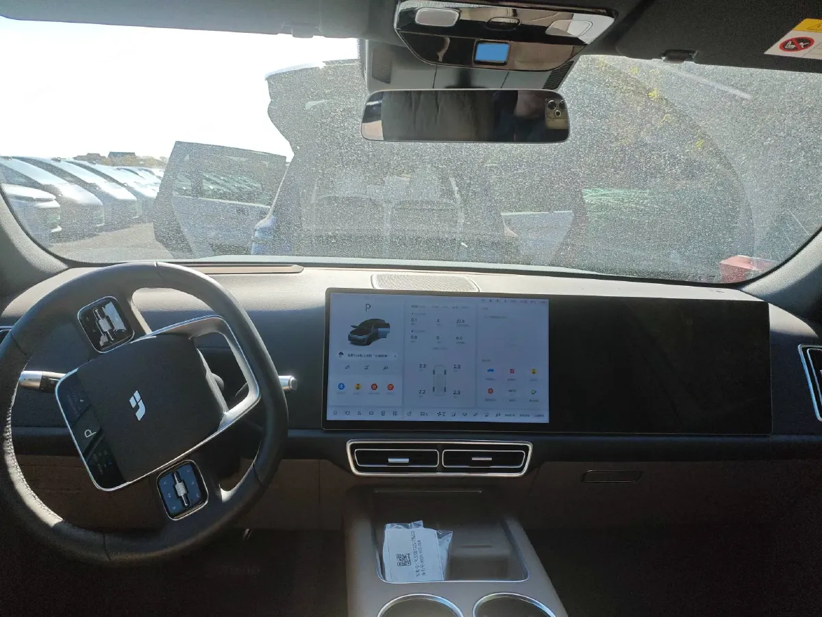 2025 Li L7 Range Extended 154HP REEV,autocango,china used car exporter,china ev exporter,chinese used car exporter,chinese used ev exporter